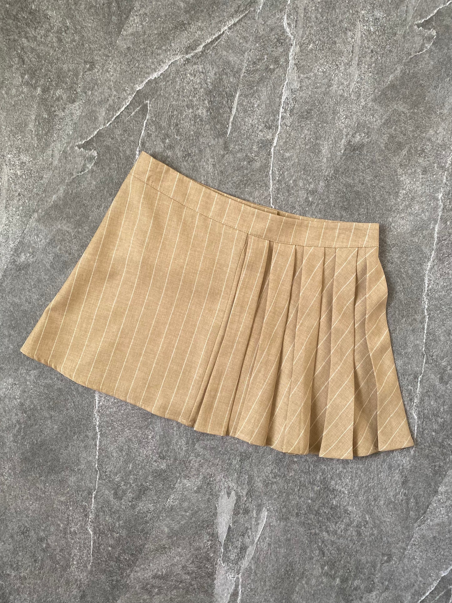 Gonna a pieghe gessata