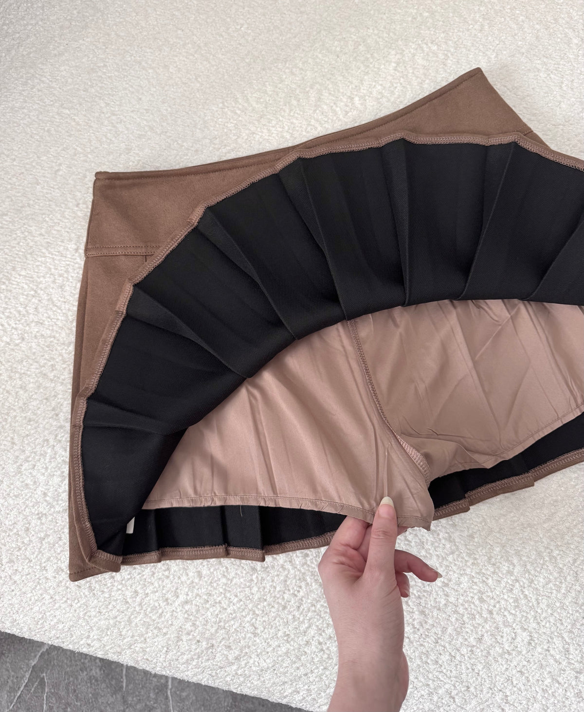 Toffee suede pleated skort