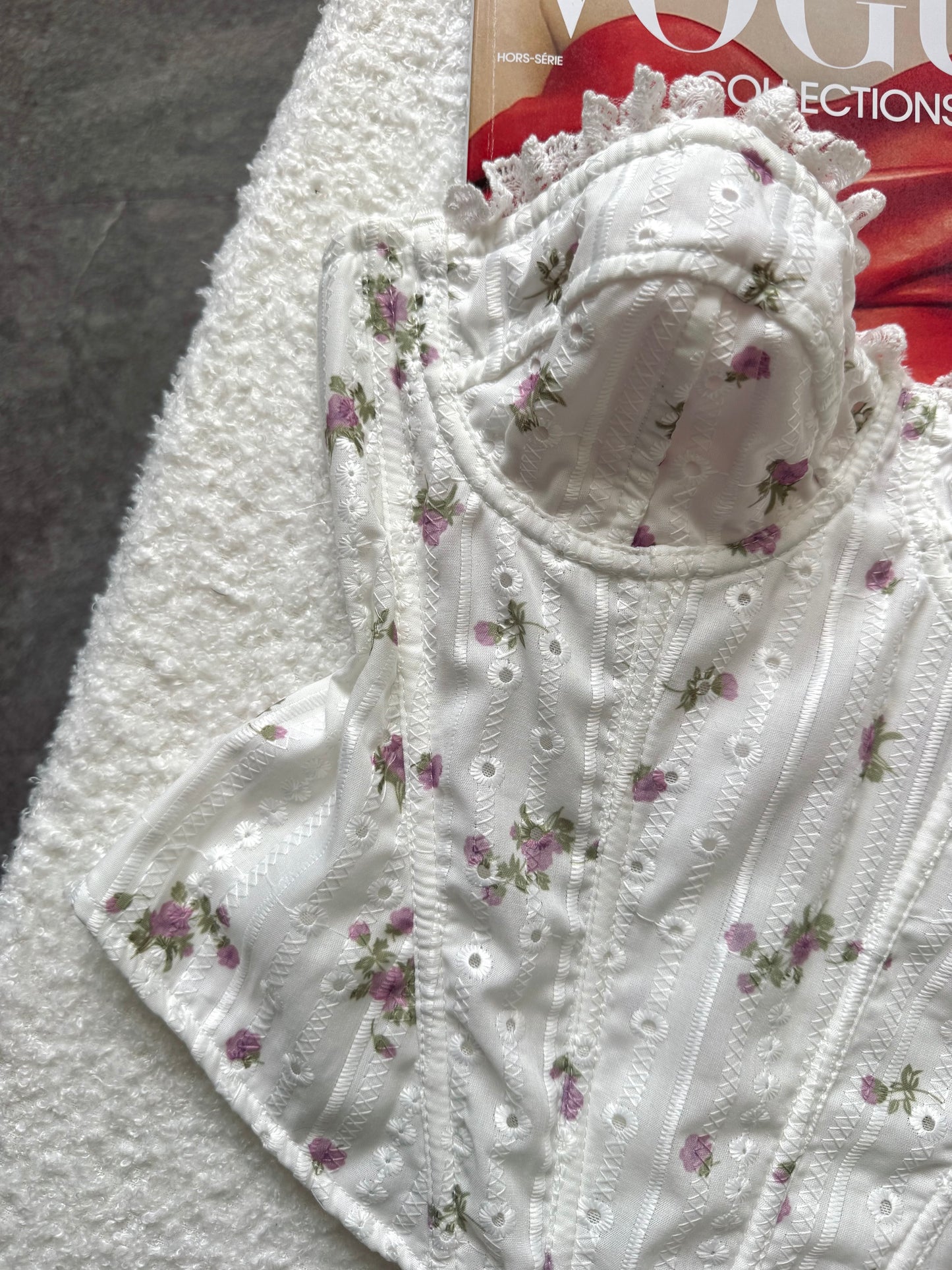 Bustino Ivory Rose