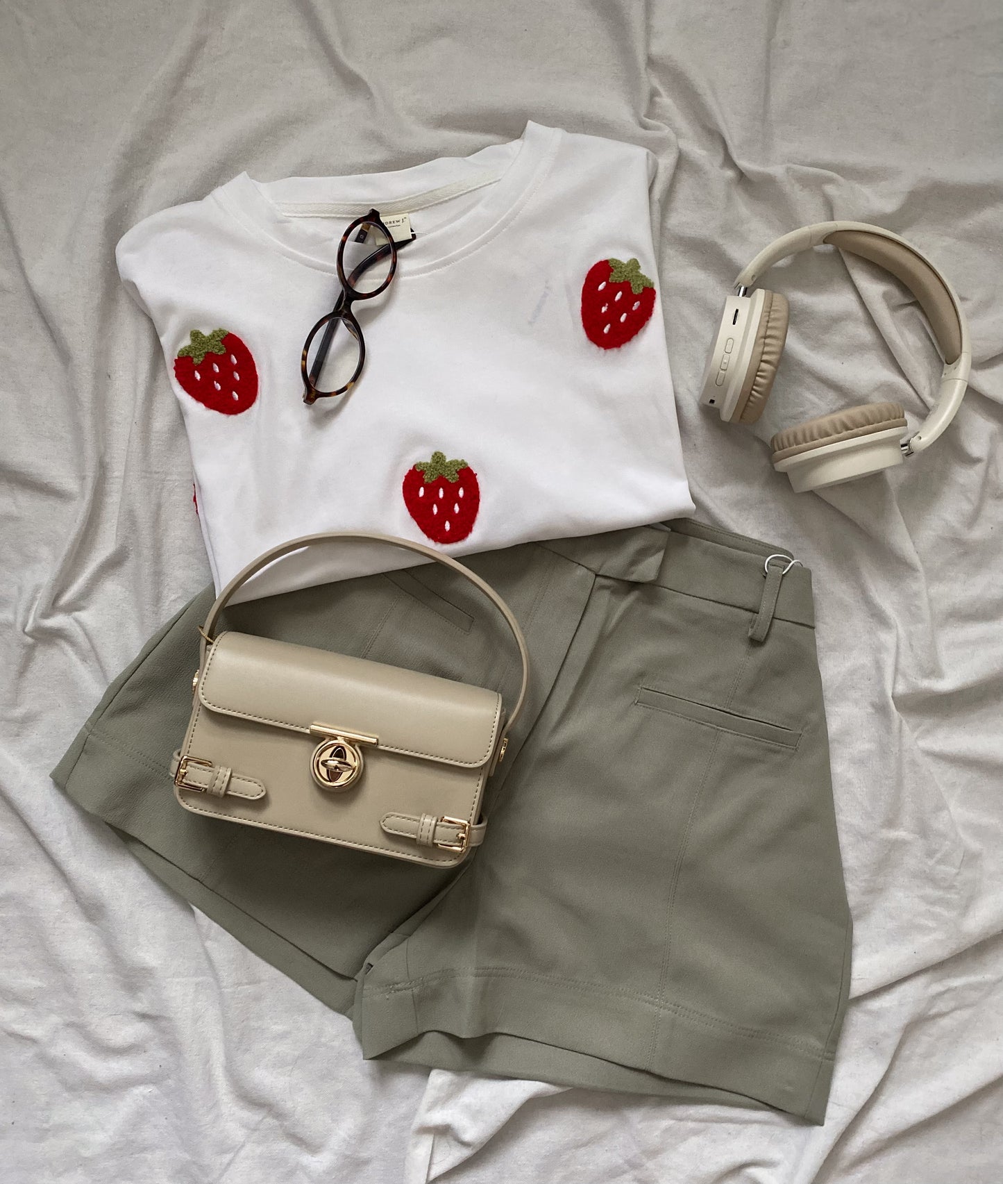 T-shirt strawberry