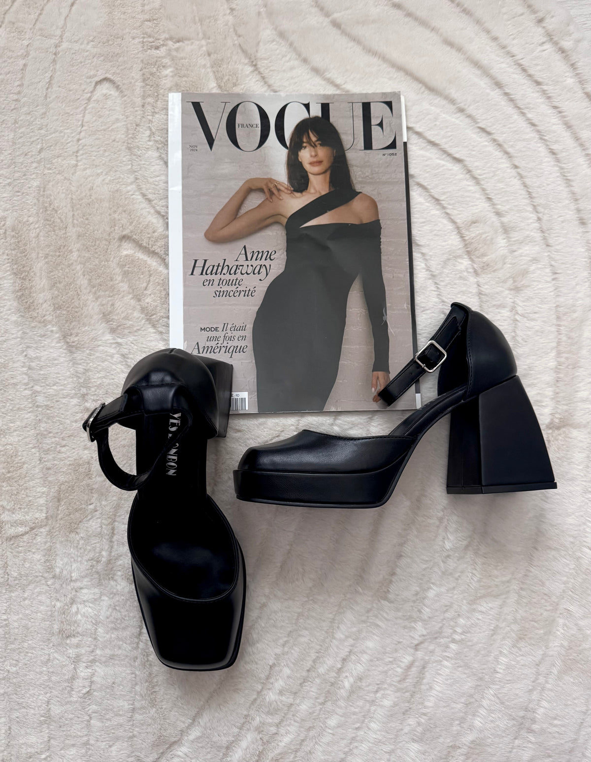 Dark Romance Pumps