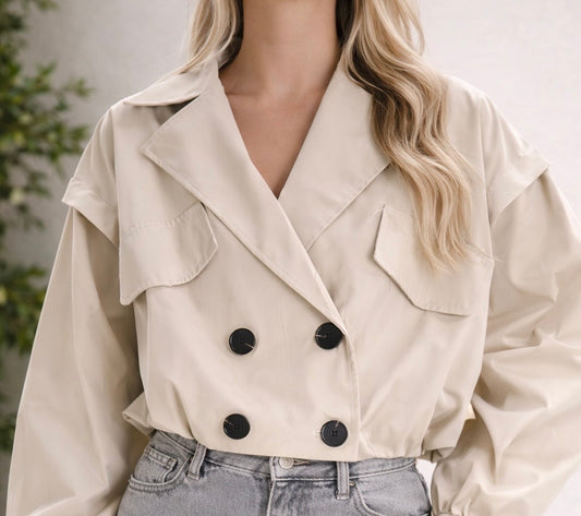 Giacca crop stile trench